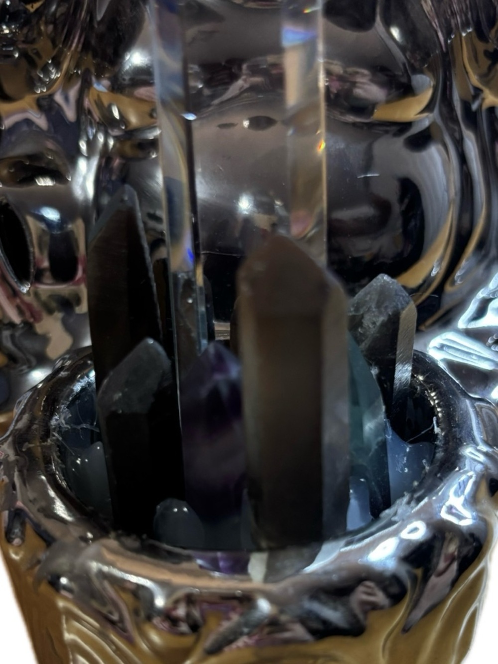 Refurbished Buddha Sculpture with crystals - Picture 4 of 5